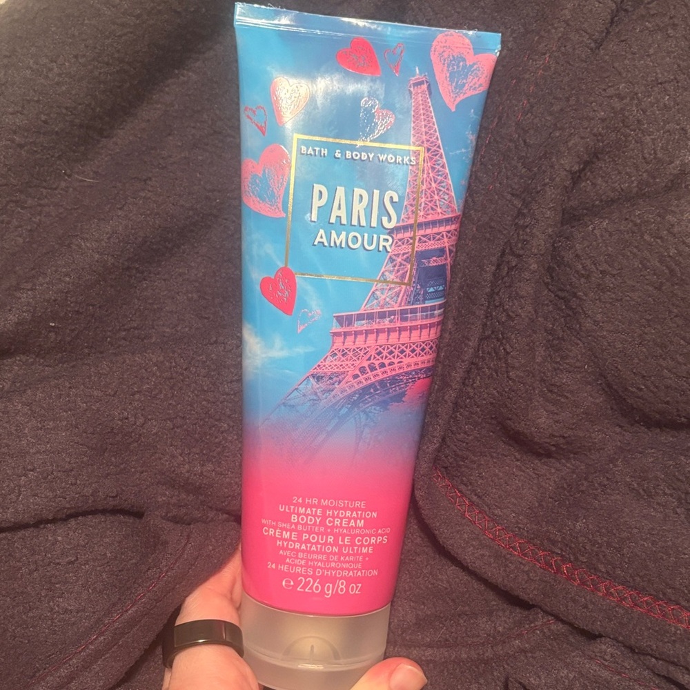 Bath & Body Works Paris Amour Body Cream - Pink and Blue Design